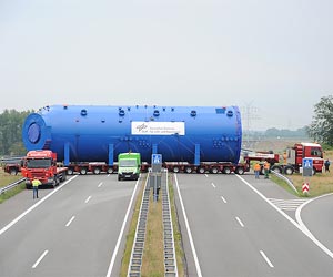 Pressure cooker for aircraft components arrives at DLR