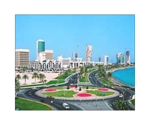 Qatar unveils low-emission hybrid car