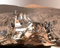 Rover Rounds Martian Dune to Get to the Other Side