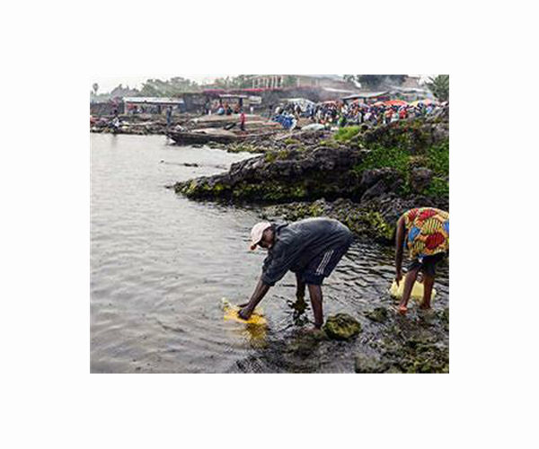 Goma city 'spared' as river of lava from DRC volcano halts