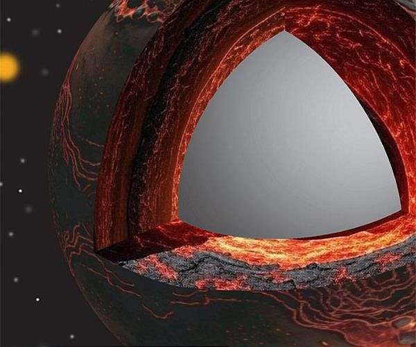 Study reveals why mysterious structures within Earth's mantle hold clues to life here