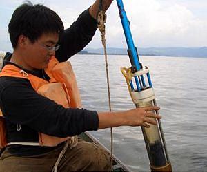 Scientists pioneer method to predict environmental collapse