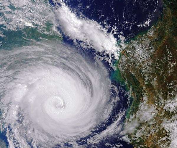 Supercharged storms: how climate change amplifies cyclones