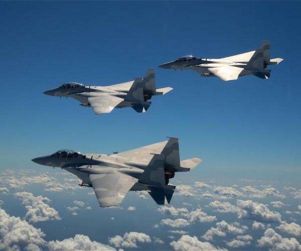 Indonesia to buy US, French warplanes as Paris boosts Asia alliances