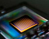 Researchers quickly harvest 2-D materials, bringing them closer to commercialization