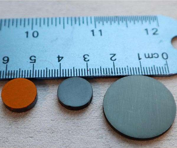 New method creates material that could create the next generation of solar cells