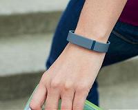 Energy-generating cloth could replace batteries in wearable devices