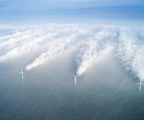 Wind turbines can be clustered while avoiding turbulent wakes of their neighbors