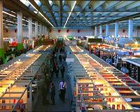 Frankfurt fair shakes up book world with art, tech gadgets