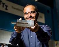 A heavyweight solution for lighter-weight combat vehicles