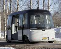 'Smartphone zombie' halts Vienna driverless bus test