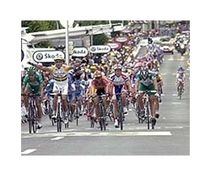 EMS Global Tracking And Participant Sports Partner To Cover Tour de France 2010
