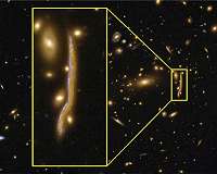 The anatomy of a cosmic snake reveals the structure of distant galaxies