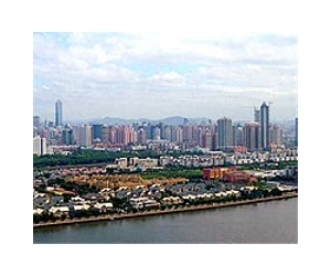 China export hub hikes minimum wage amid labour crunch