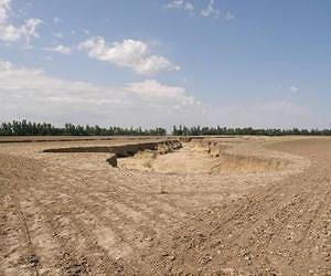 Efforts to control Mississippi River result in flooded farmland and permanent damage