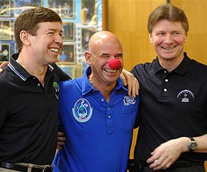 Russian Cosmonauts Have 'Alien Instructions'