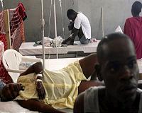 Haitians rebuild as aid effort gains traction