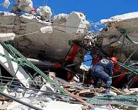 Haiti remembers quake dead amid political crisis