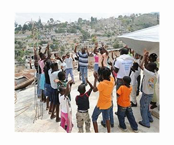 Haiti delays school year start after quake