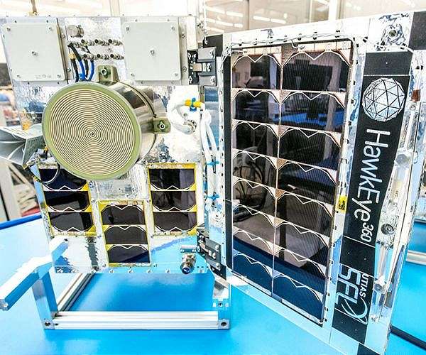 HawkEye 360 prepares dual satellite clusters for spring SpaceX launch