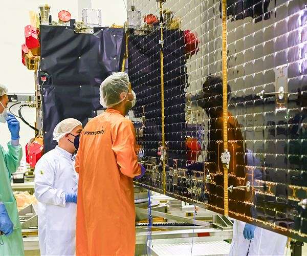 ESA Tests Guidance Systems for Hera Asteroid Mission