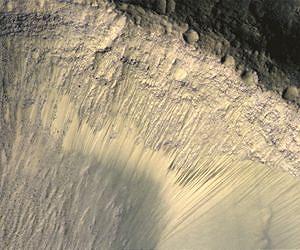 MRO Reveals A More Dynamic Red Planet