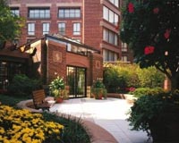 Four Seasons Hotel Trials Device For Generating Electricity From Moving Cars