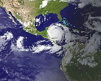 Mexico braces for monstrous Hurricane Dean