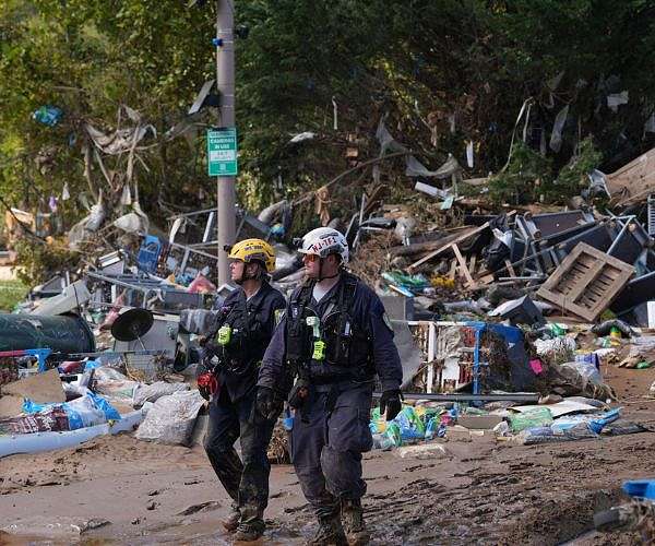 FEMA employees suspended over letter critical of Trump admin