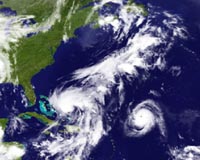 Ike strengthens to dangerous Category Four hurricane