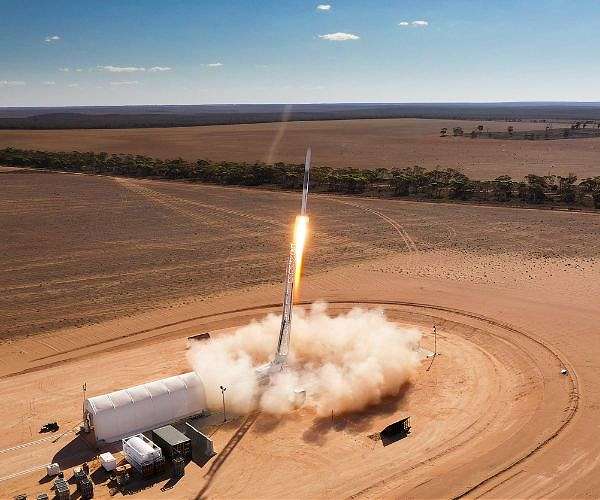 HyImpulse successfully launch their SR75 rocket from Southern Launch