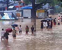 SAsia flood death toll tops 2,600