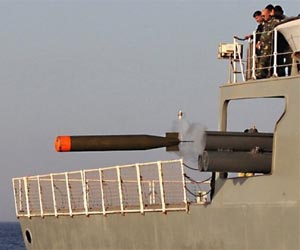 Iran warship tests home-built torpedo: report