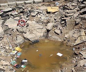 Four killed in anti-Shiite Iraq car bombs