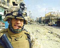 Iraq progress remains 'fragile:' Petraeus