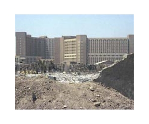 Troubled Baghdad scales back oil strategy