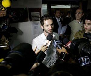 Israel reporter gets 4 months over secret army papers