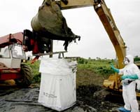 Ivory Coast toxic dump still claiming lives, say locals