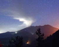 Two more dead found on Japan volcano
