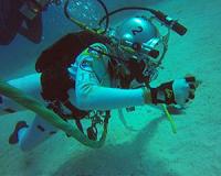 Return to the underwater Space Station