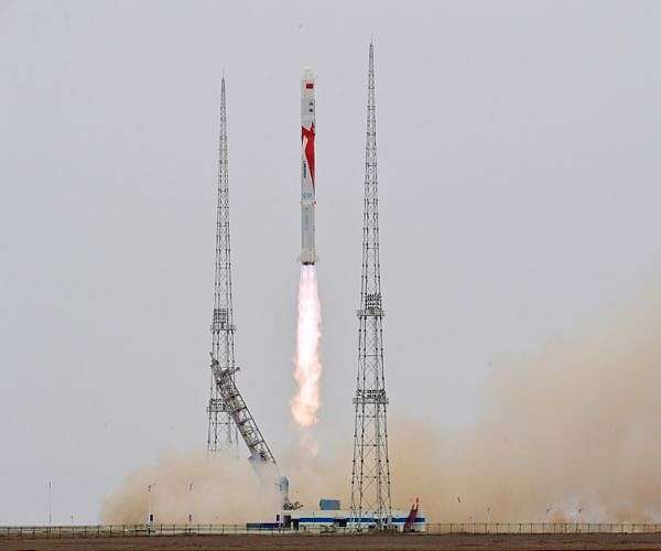 China's methane-fueled rocket achieves global first with successful orbital insertion