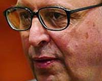 US close to security deal with Iraq: Negroponte