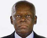 Angola president signs agreements with China