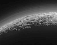Pluto 'Wows' in Spectacular New Backlit Panorama