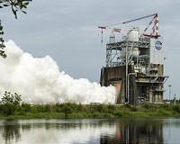 Longest SLS Engine Test Yet Heats Up Summer Sky