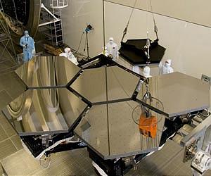 Webb Telescope's First Primary Mirror Meets Cold Temperature Specifications