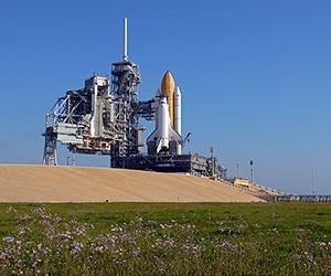 Space shuttle Atlantis gears up for final launch