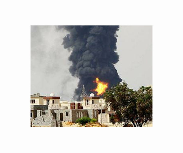 Libya's warring rivals announce ceasefire