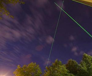 Pollen influences optical properties of the atmosphere