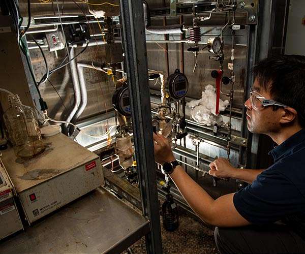 Lignin-based jet fuel packs more power for less pollution
